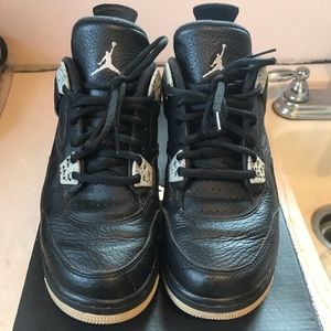 Jordan Oreo Retro 4’s Size 5 in Youth/Kids